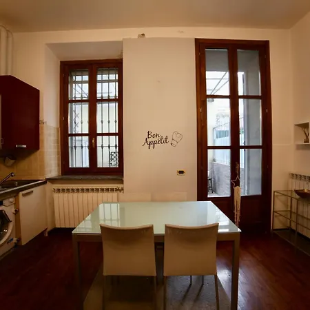 Bocconi Comfort Apartament